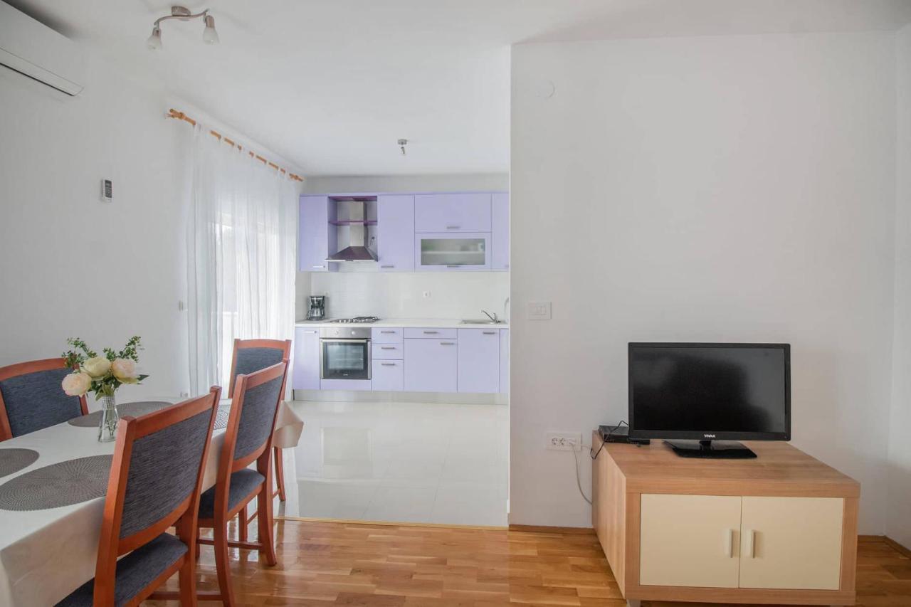 Blue Mate Apartment Bibinje Exterior photo
